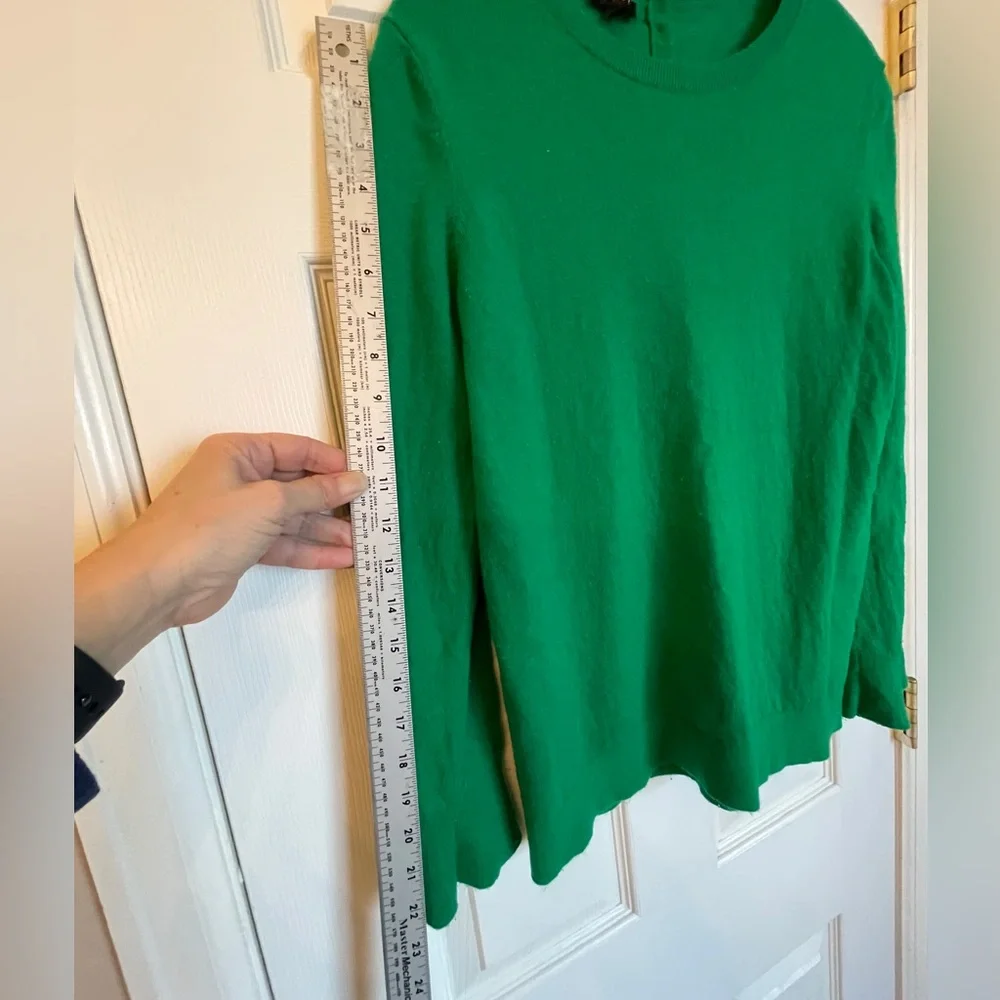 Talbots Green Knit Sweater‎ Bell Sleeves Back Button | Size M